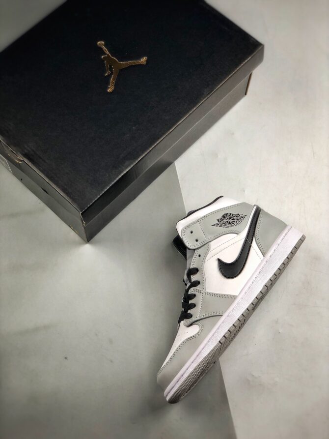 AIR JORDAN 1 MID 'SMOKE GREY' REPLICA - immagine 2
