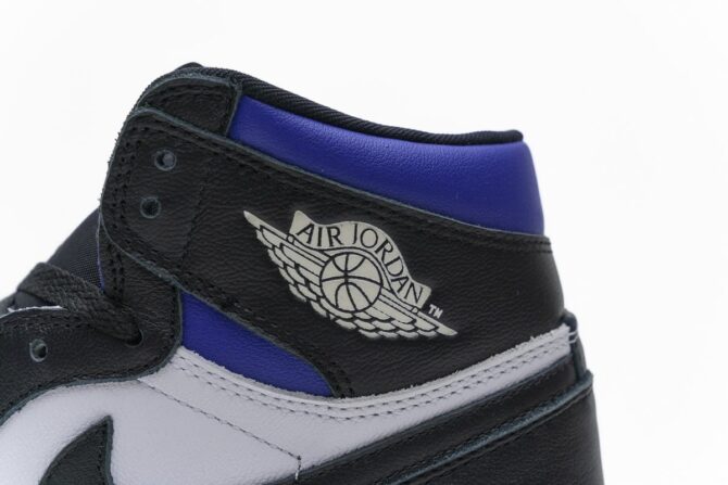 AIR JORDAN 1 RETRO HIGH OG 'ROYAL TOE' REPLICA - immagine 2