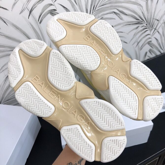 REPLICA BALENCIAGA TRIPLE S TUTTO BIANCO - immagine 3