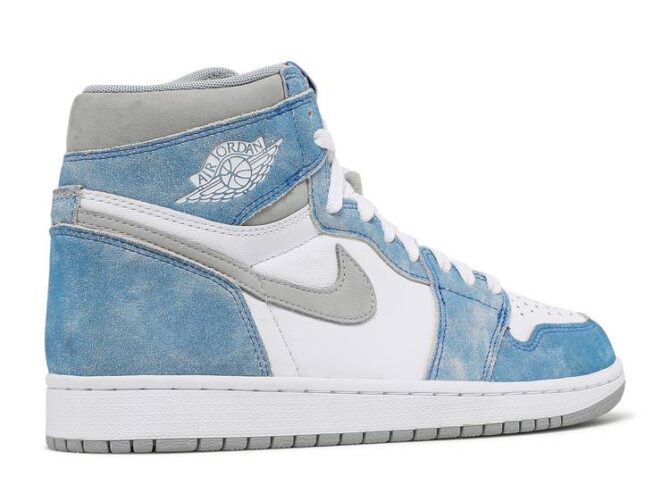 AIR JORDAN 1 RETRO HIGH OG 'HYPER ROYAL' REPLICA - immagine 3