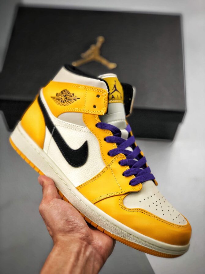 AIR JORDAN 1 MID GS 'LAKERS' REPLICA - immagine 2