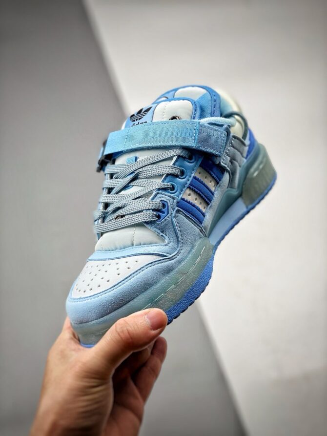 ADIDAS X BAD BUNNY FORUM BUCKLE LOW «BLUE TINT» REPLICA - immagine 5