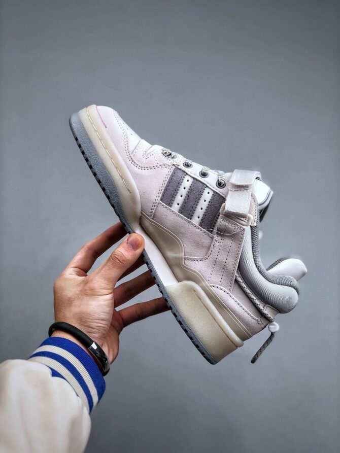 ADIDAS X BAD BUNNY FORUM BUCKLE LOW «WHITE» REPLICA - immagine 8