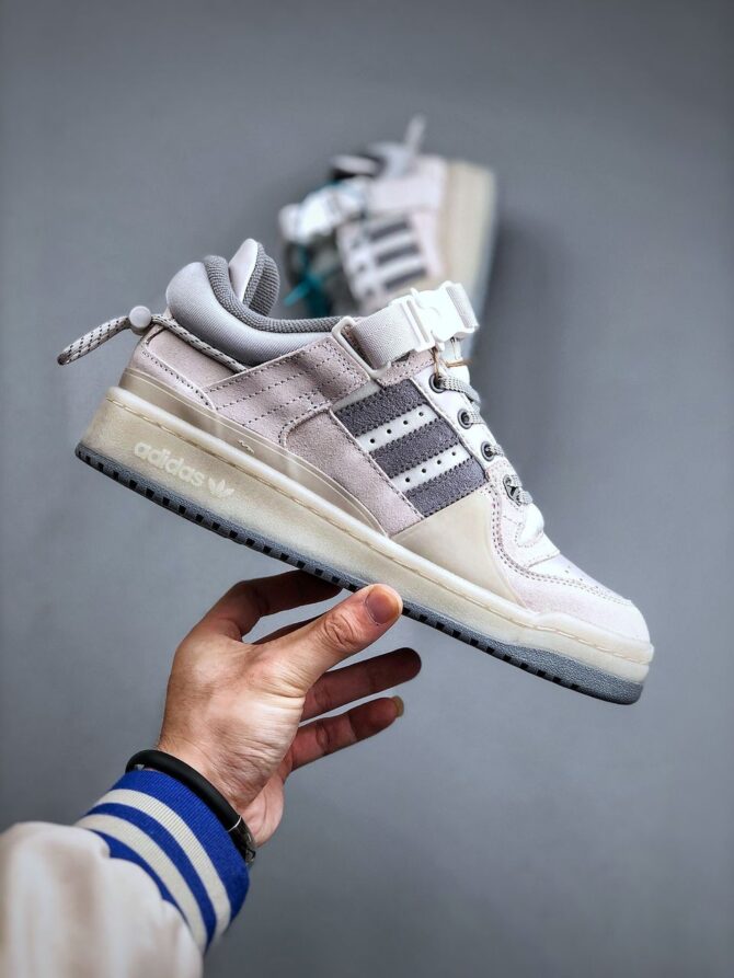 ADIDAS X BAD BUNNY FORUM BUCKLE LOW «WHITE» REPLICA - immagine 7
