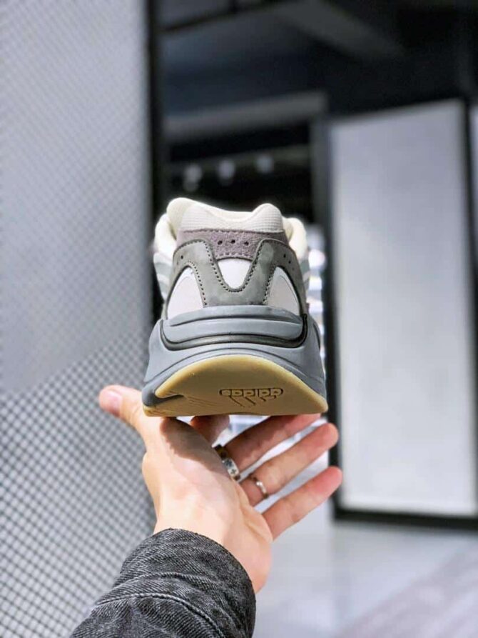 ADIDAS YEEZY BOOST 700 V2 'TEPHRA' REPLICA - immagine 4