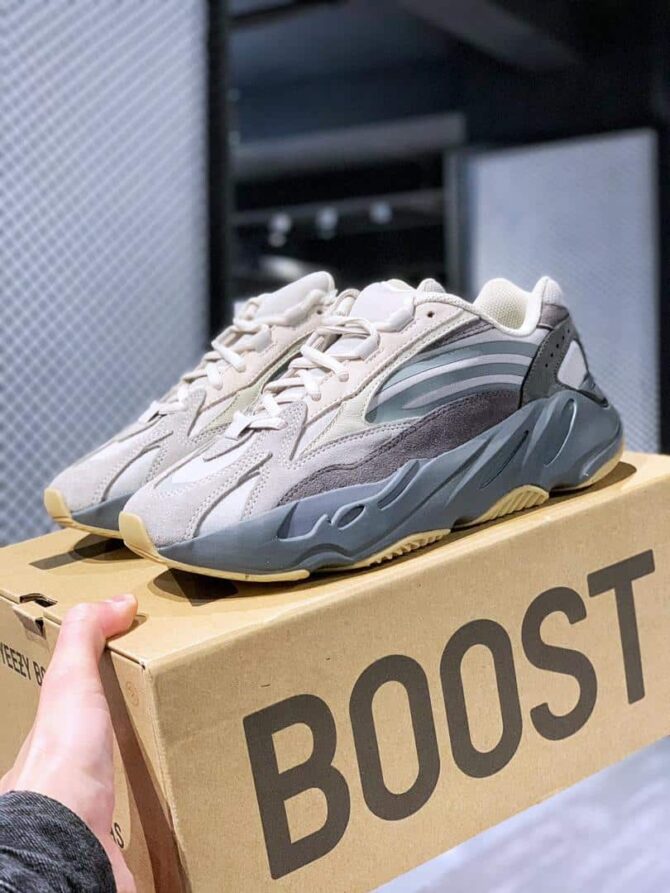 ADIDAS YEEZY BOOST 700 V2 'TEPHRA' REPLICA - immagine 2