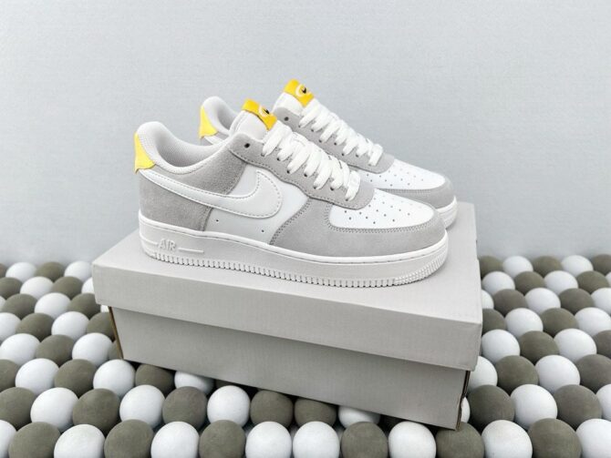 AIR FORCE 1 'PURE PLATINUM' REPLICA - immagine 10