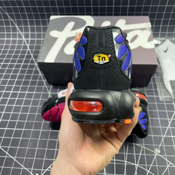 REPLICA AIR MAX PLUS PATTA 'FC BARCELONA' EDITION - immagine 4