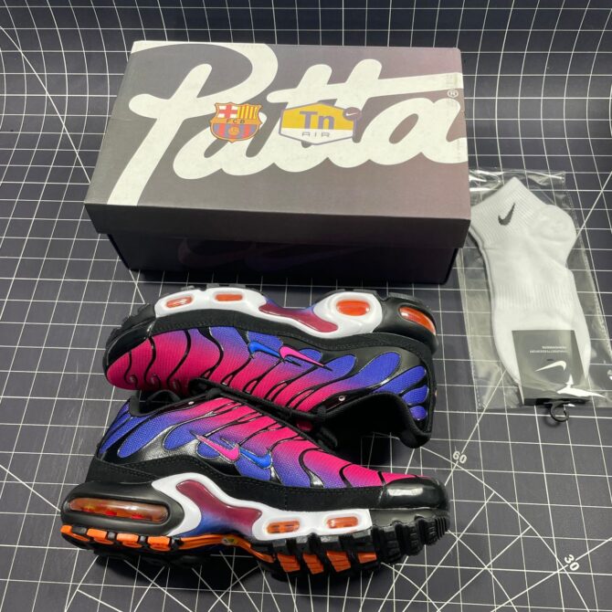 REPLICA AIR MAX PLUS PATTA 'FC BARCELONA' EDITION - immagine 3