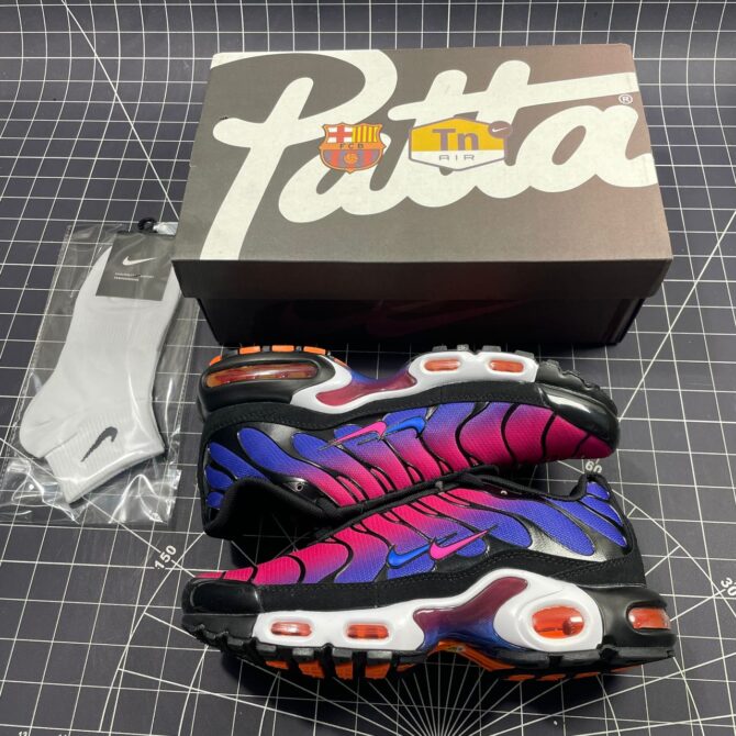 REPLICA AIR MAX PLUS PATTA 'FC BARCELONA' EDITION - immagine 2