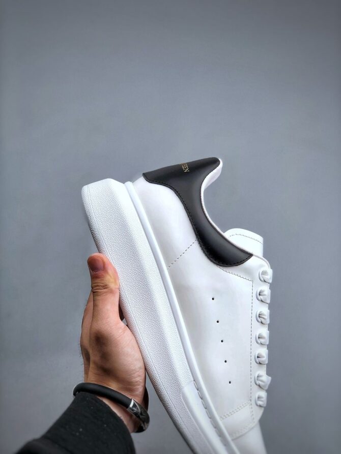 ALEXANDER MCQUEEN REPLICA BIANCO E NERO - immagine 5
