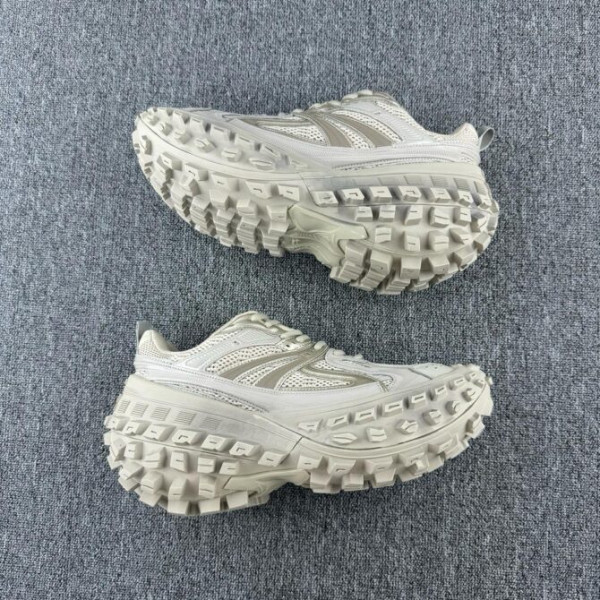 REPLICA BALENCIAGA DEFENDER ‘BEIGE’ - immagine 9