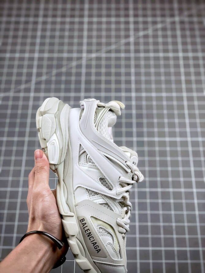 REPLICA BALENCIAGA TRACK 'BEIGE' EDIZIONE - immagine 2