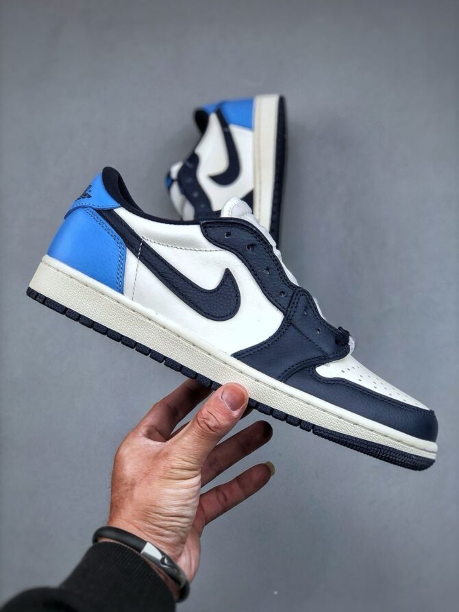 REPLICA JORDAN 1 LOW OBSIDIAN 'UNC' - immagine 3