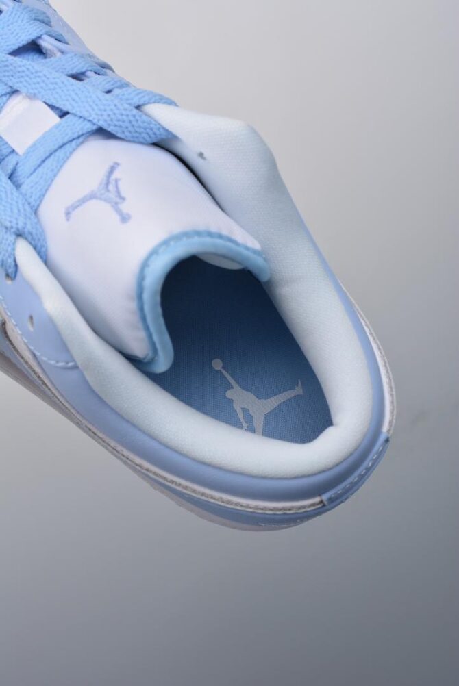 REPLICA JORDAN 1 LOW WHITE 'ICE BLUE' - immagine 10