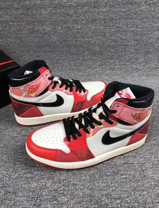 REPLICA JORDAN 1 RETRO HIGH 'SPIDER-MAN ACROSS THE SPIDER-VERSE' REPLICA JORDAN 1 RETRO HIGH '07 - immagine 3