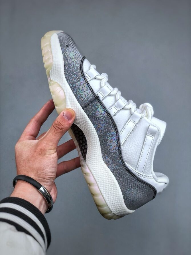 JORDAN 11 RETRO LOW 'YEAR OF THE SNAKE' REPLICA - immagine 5