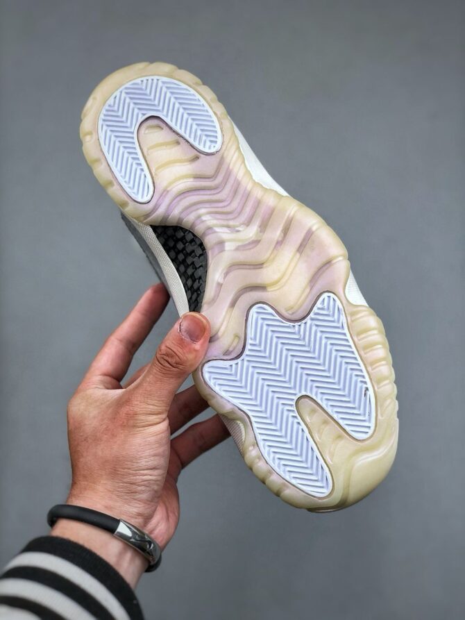 JORDAN 11 RETRO LOW 'YEAR OF THE SNAKE' REPLICA - immagine 4