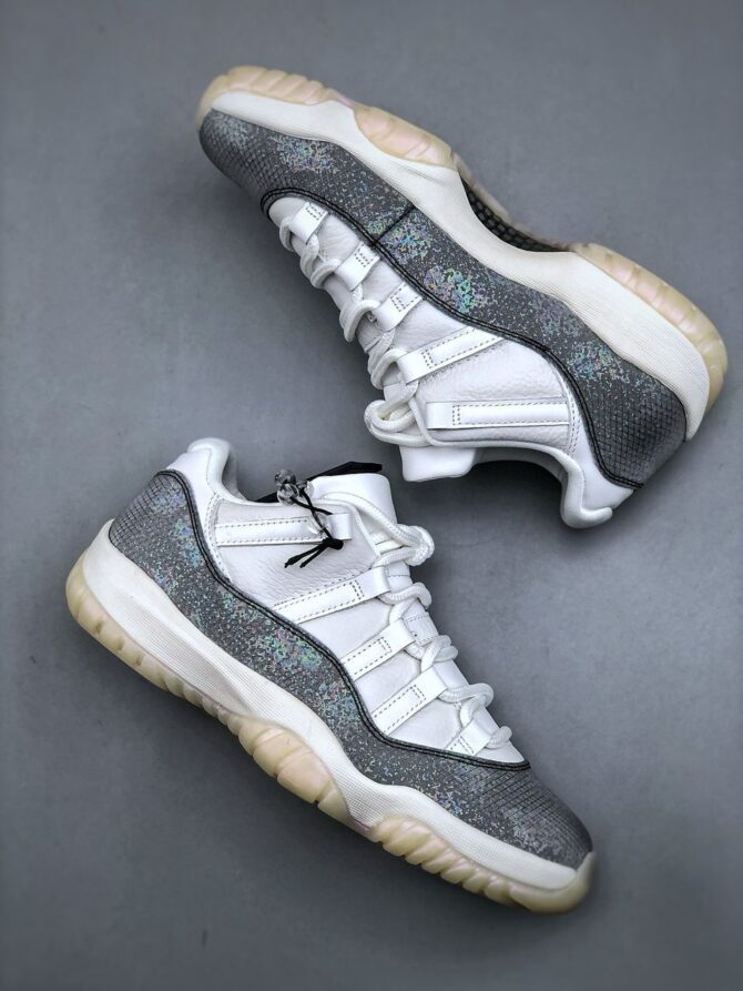 JORDAN 11 RETRO LOW 'YEAR OF THE SNAKE' REPLICA - immagine 2