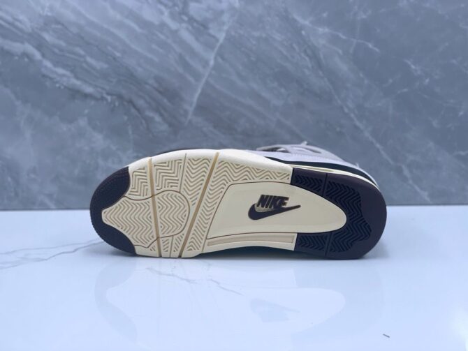 JORDAN 4 RETRO A MA MANIÉRE ‘WHILE YOU WERE SLEEPING’ REPLICA - immagine 5