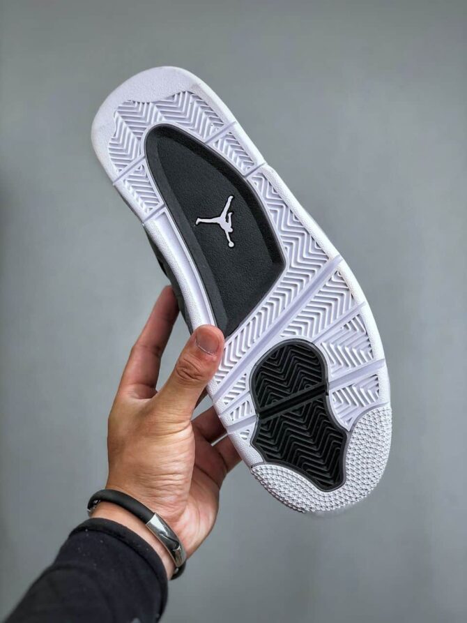 JORDAN 4 RETRO 'FEAR' (2024) REPLICA - immagine 3