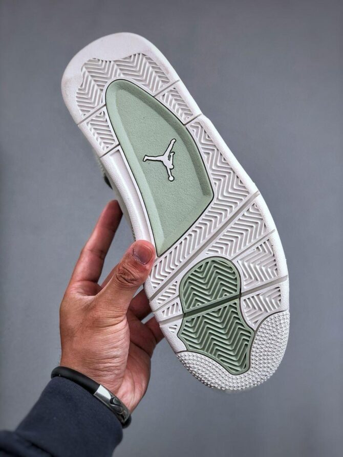JORDAN 4 RETRO 'SEAFOAM' SAIL REPLICA - immagine 3