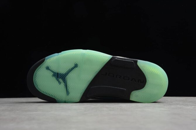 REPLICA JORDAN 5 RETRO 'GREEN ISLAND' - immagine 4