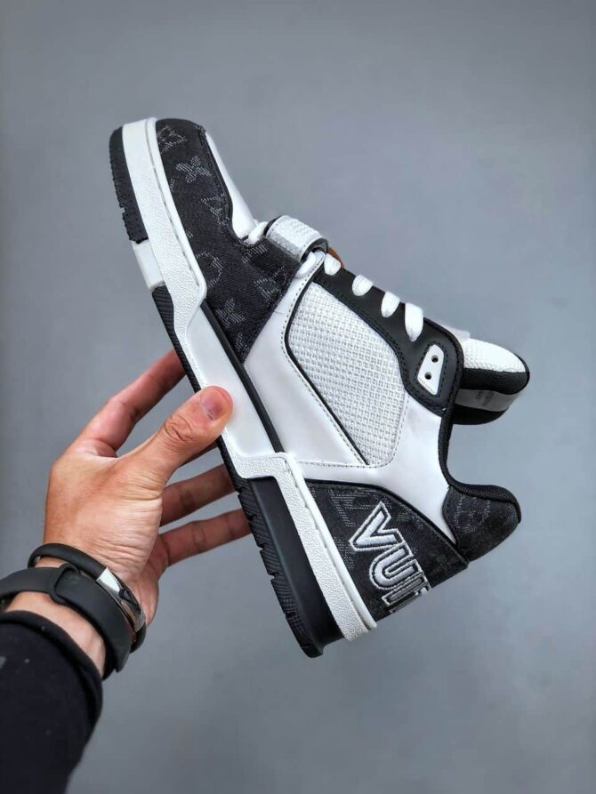 REPLICA LOUIS VUITTON LV TRAINER MONOGRAM 'NERE' - immagine 8