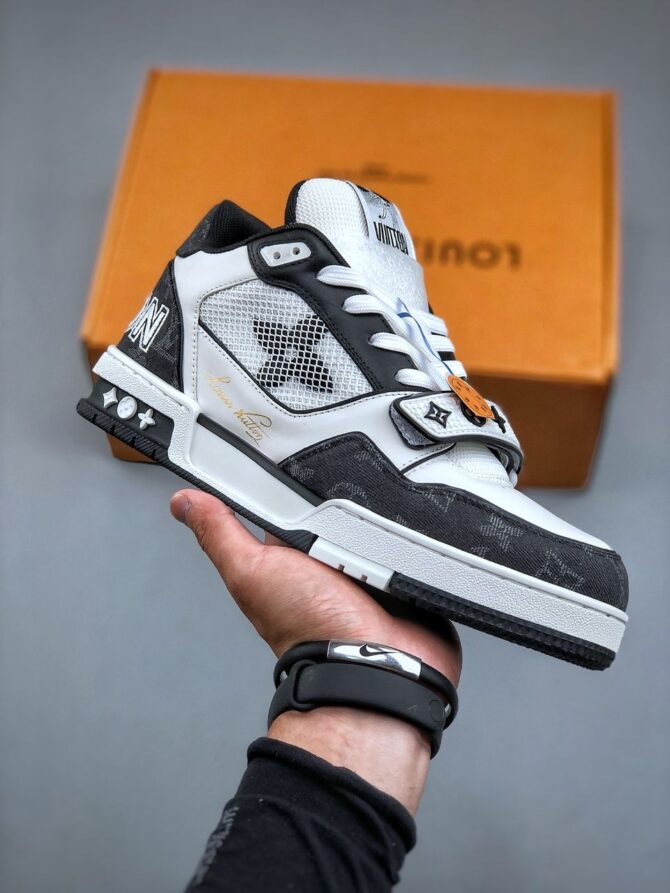 REPLICA LOUIS VUITTON LV TRAINER MONOGRAM 'NERE' - immagine 9