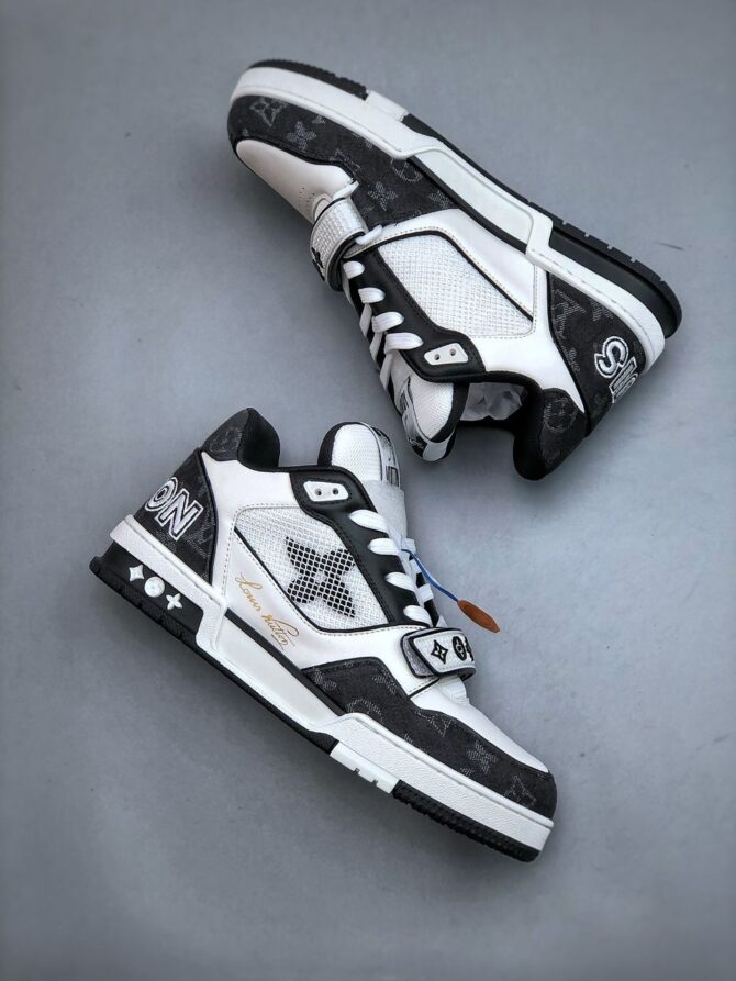 REPLICA LOUIS VUITTON LV TRAINER MONOGRAM 'NERE' - immagine 2