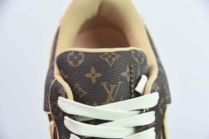 REPLICA AIR FORCE 1 X LOUIS VUITTON 'MARRONI' - immagine 6