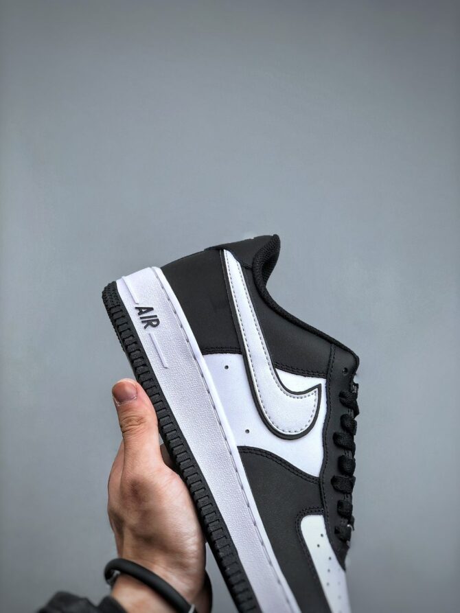 AIR FORCE 1 LOW '07 LV8 'PANDA' REPLICA - immagine 5
