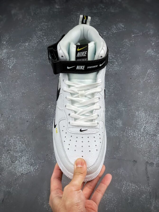 AIR FORCE 1 MID '07 LV8 'UTILITY WHITE' REPLICA - immagine 9