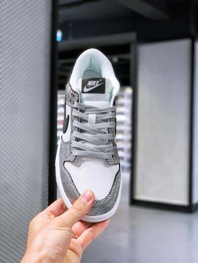 REPLICA DUNK LOW GOLDEN GALS 'ARGENTO METALLICO' - immagine 9