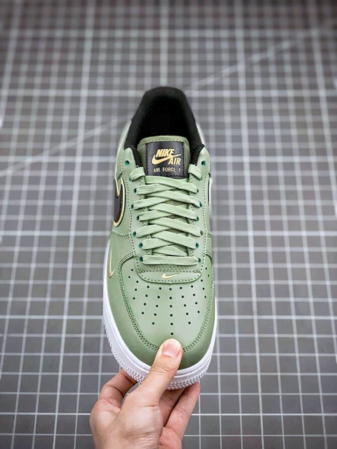 AIR FORCE 1 LOW '07 LV8 DOUBLE SWOOSH 'OLIVE GOLD BLACK' REPLICA - immagine 8