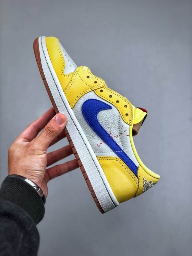TRAVIS SCOTT X JORDAN RETRO 1 LOW 'CANARY' REPLICA - immagine 7