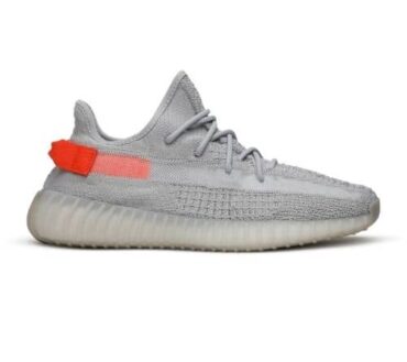 YEEZY BOOST 350 V2 'TAIL LIGHT' REPLICA