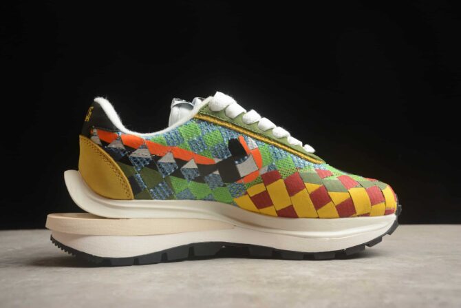REPLICA VAPORWAFFLE X SACAI 'WOVEN JPG' - immagine 6