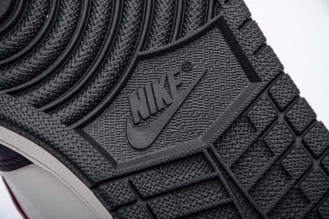 AIR JORDAN RETRO 1 LAKERS REPLICA 'LA TO CHICAGO' - immagine 6