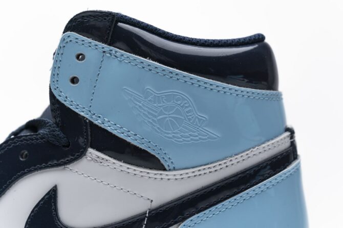 AIR JORDAN 1 RETRO HIGH OG 'BLUE CHILL' REPLICA - immagine 3